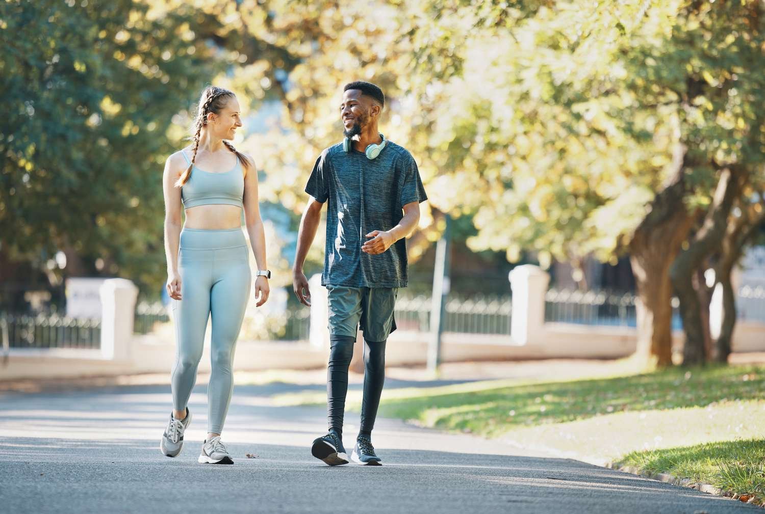 Does Walking 10000 Steps a Day Really Help You Lose Weight?